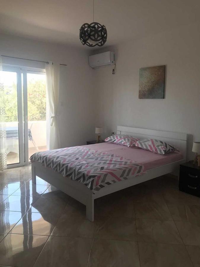 Suka Apartments Ulcinj Exterior photo
